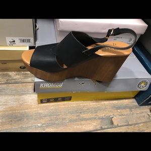 Callisto of California wedges